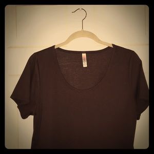 Lularoe Classic Tee